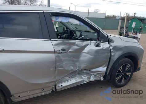 2026 Mitsubishi Eclipse Cross Black Edition S-Awc/Se S-Awc/Sel S-Awc z USA, uszkodzony, nr VIN JA4ATWAA6TZ007339